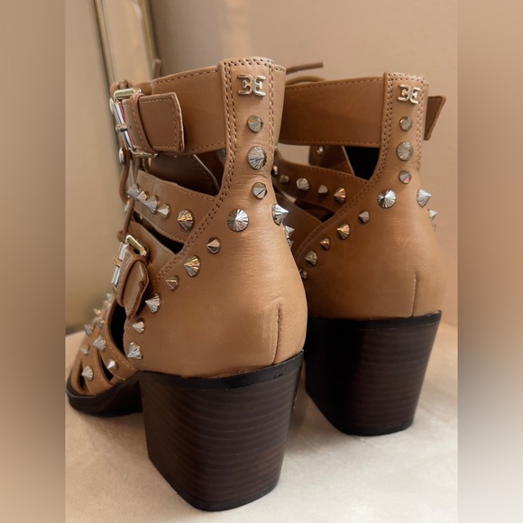 Sam Edelman Elana/Camel/Tan Pointed/LaceUp/Western Booties - Picture 6 of 12